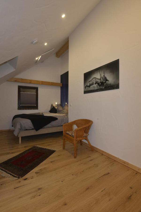Eifel Kate, Relaxen Mit Sauna Und Whirlpool Кроненбург Экстерьер фото